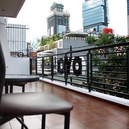 Oyo 245 Juana 21 Hotel Джакарта Екстериор снимка