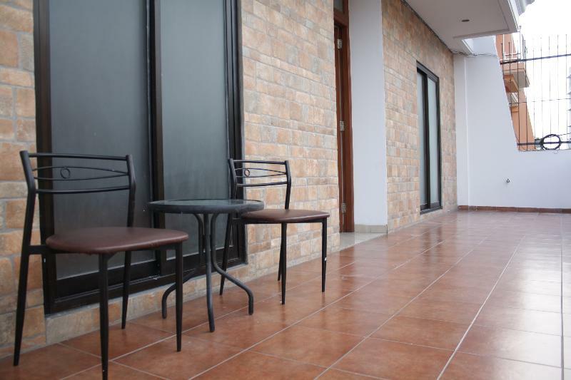 Oyo 245 Juana 21 Hotel Джакарта Екстериор снимка